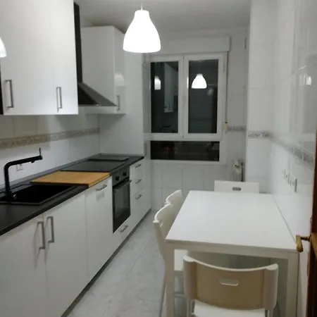 Avenida Portugal, 56 Apartment