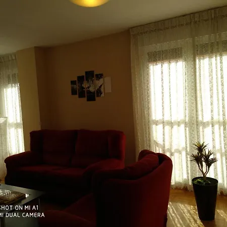 Avenida Portugal, 56 Apartment